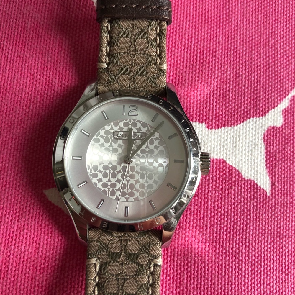 Coach Watch
